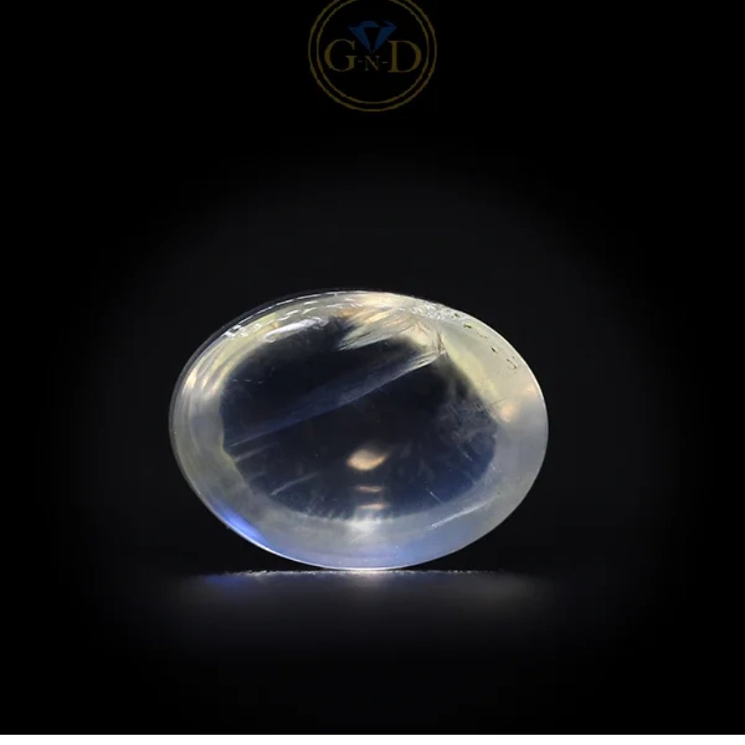 Rainbow Moonstone – 6.67 Ct. ( 7.33 Ratti )
