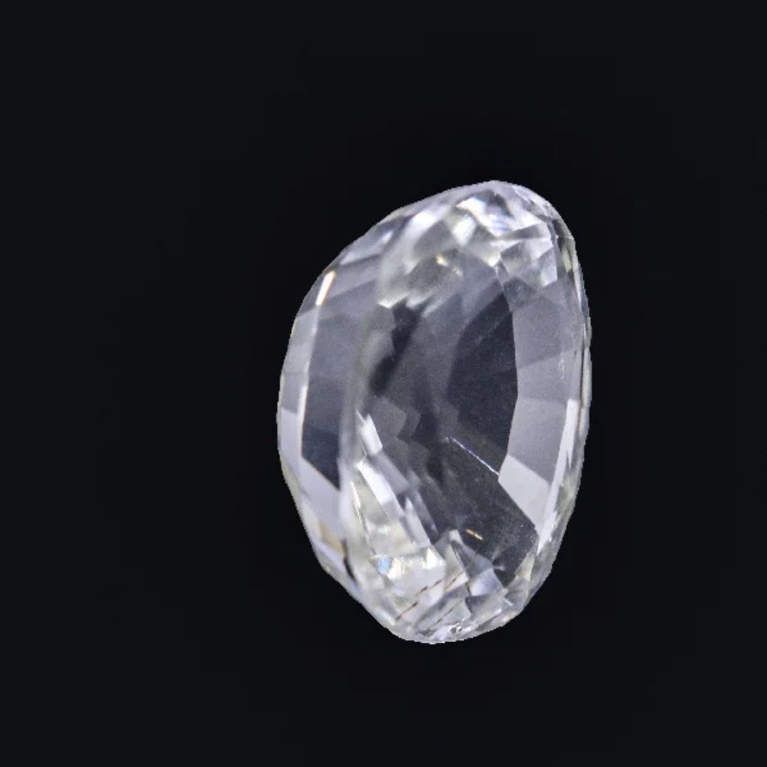 WHITE TOPAZ-6.54ct