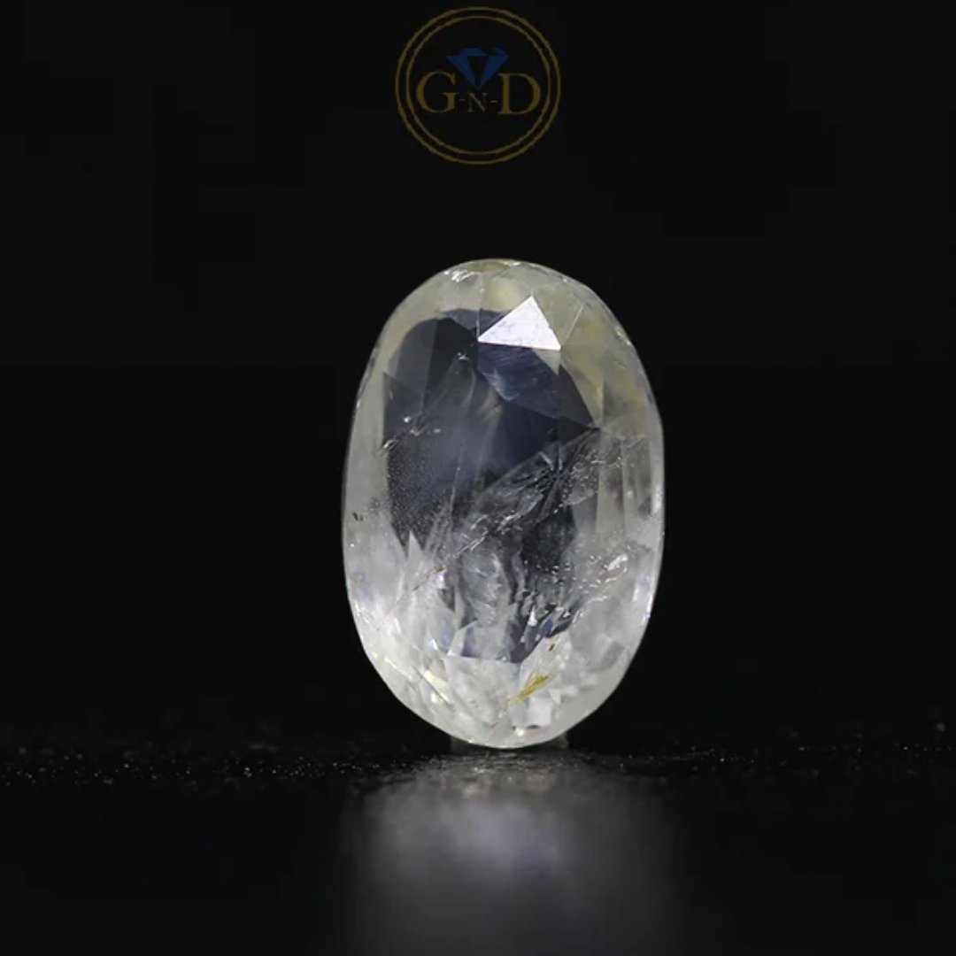 White Sapphire – 4.13 Carat ( 4.54 Ratti )