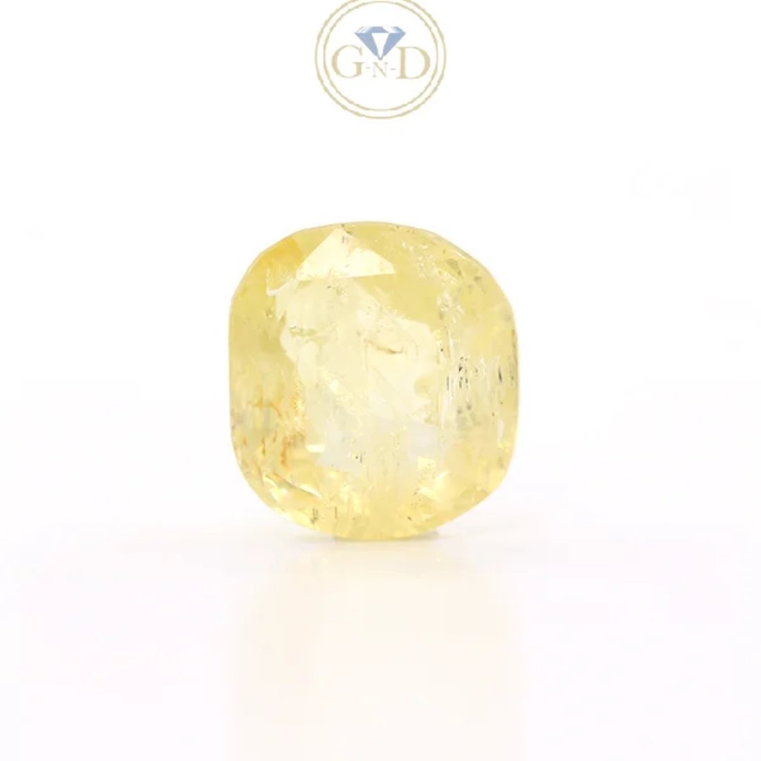 Yellow Sapphire – 3.59 Carat ( 3.94 Ratti )
