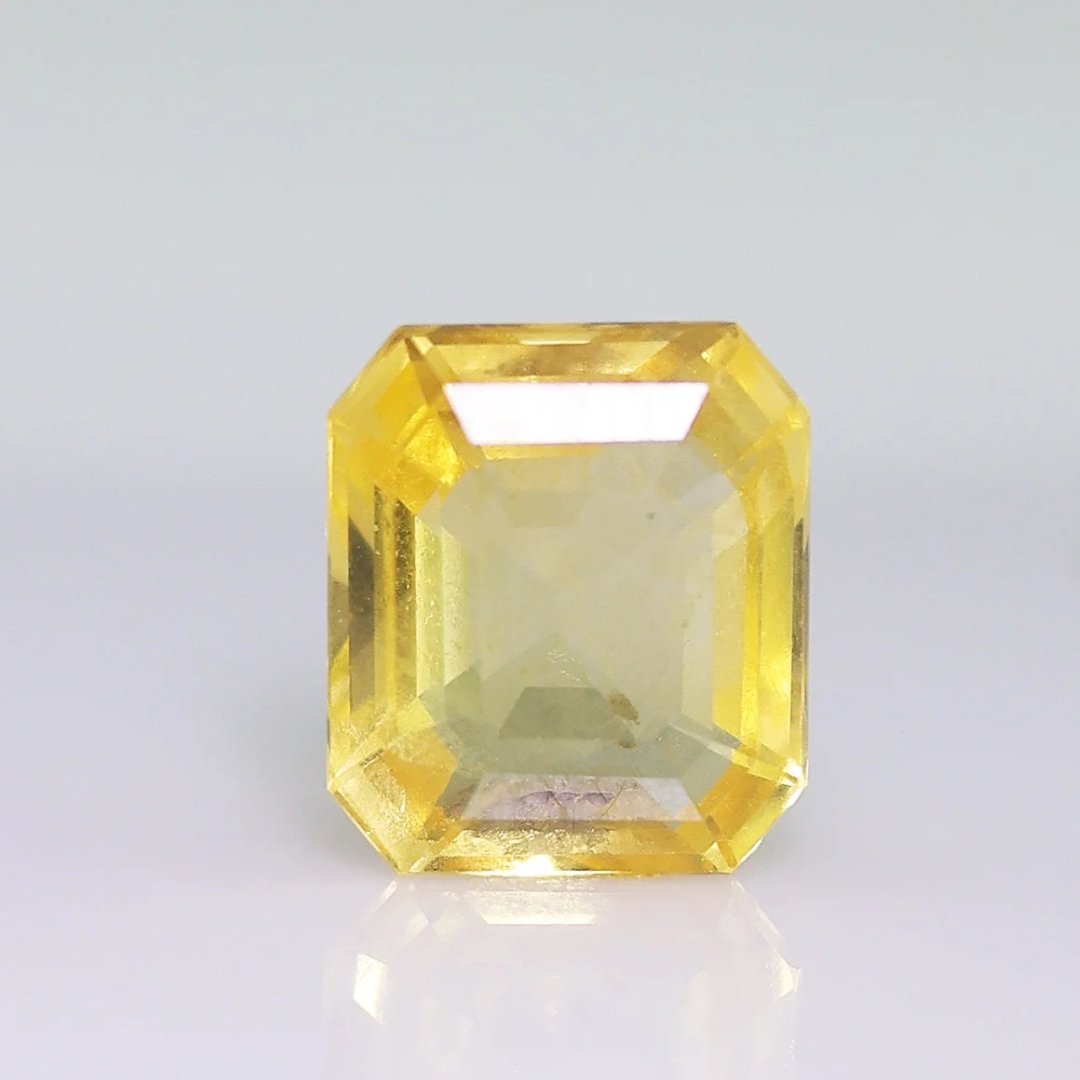 NATURAL YELLOW SAPPHIRE – 6.19CT