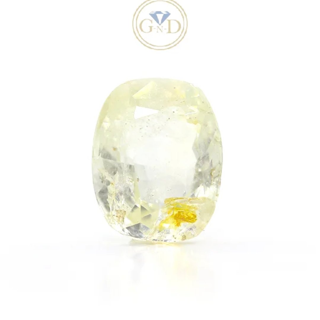 Yellow Sapphire – 3.97 Carat ( 4.36 Ratti)