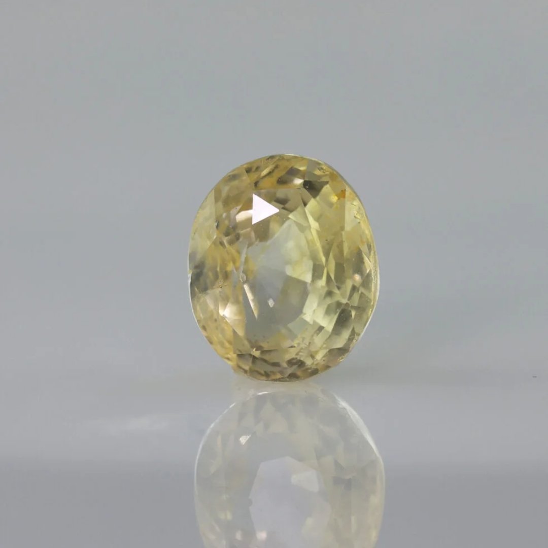 Yellow Sapphire – 4.64Ct.