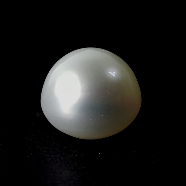 Pearl-5.60ct.